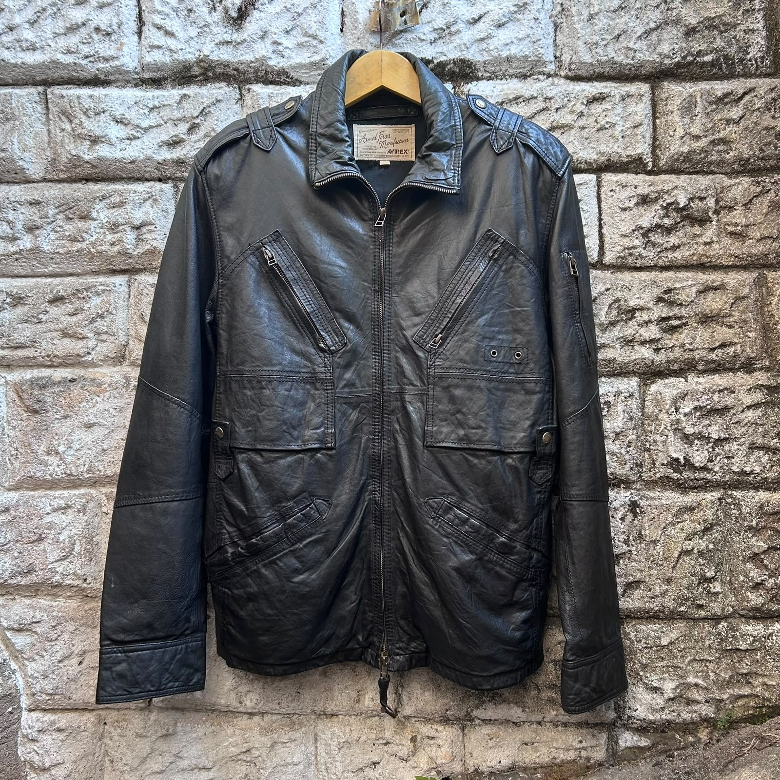 AVIREX LEATHER JACKET / Measurements Lenght 70cm Pit to Pit 55cm - Thumbnail Video
